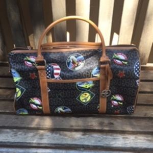 Gianibernini (NEW)) postcard duffle travel bag-Excellent condition-never used